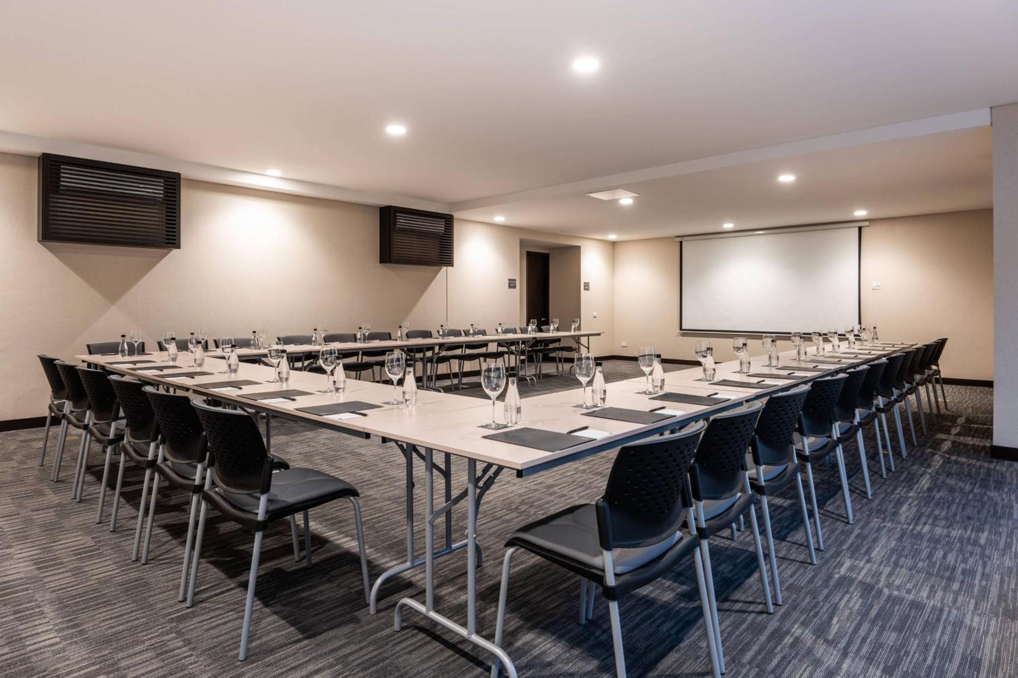 Ac Hotel By Marriott Bogota Zona T Экстерьер фото