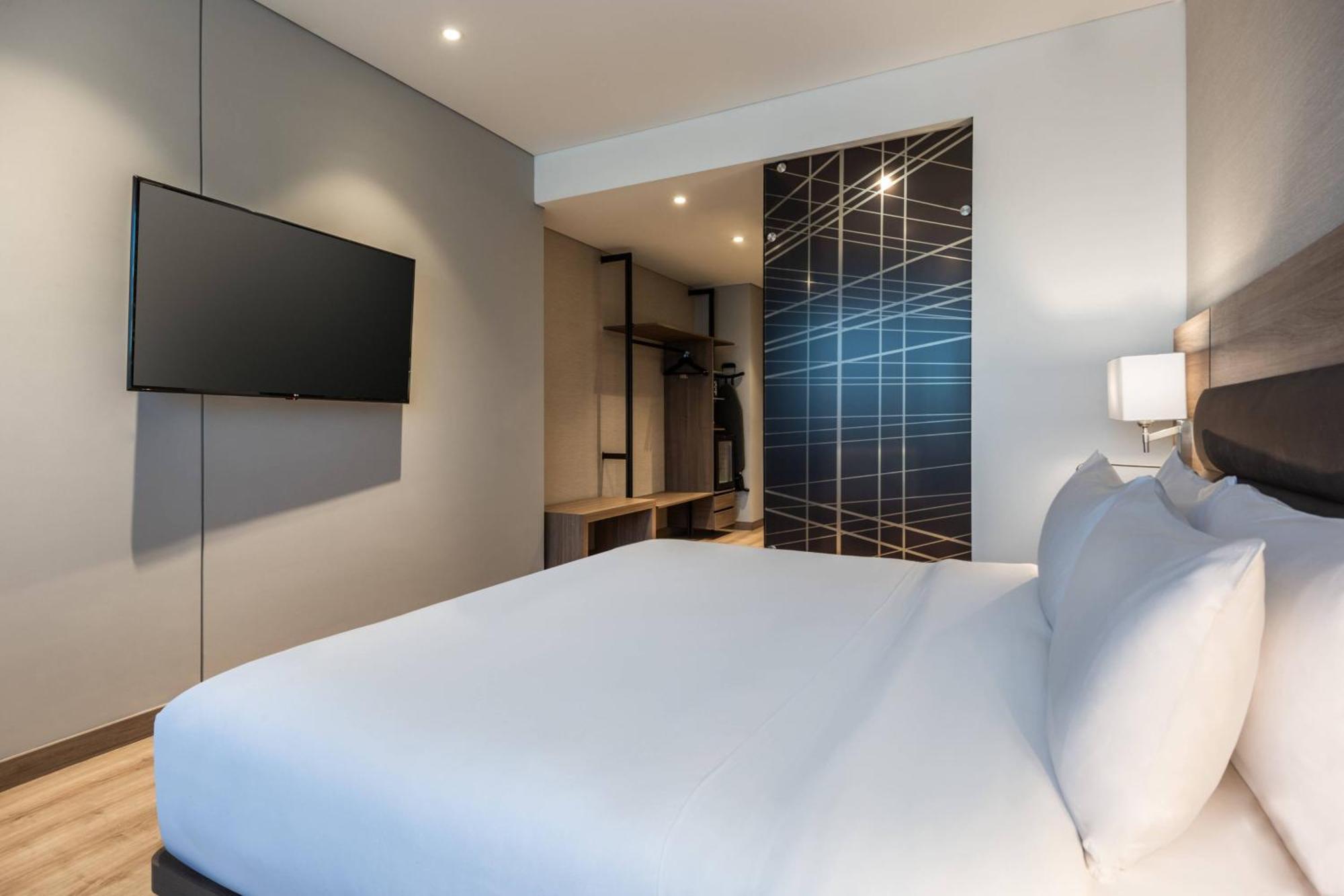 Ac Hotel By Marriott Bogota Zona T Экстерьер фото