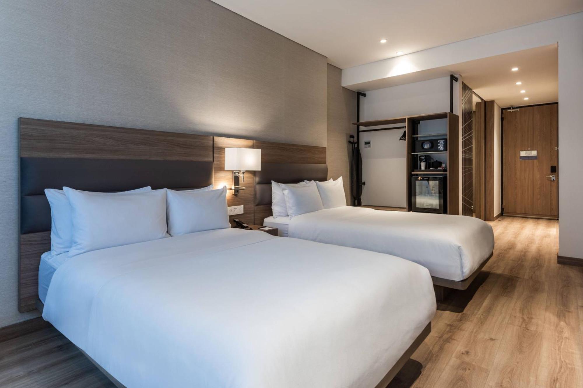 Ac Hotel By Marriott Bogota Zona T Экстерьер фото