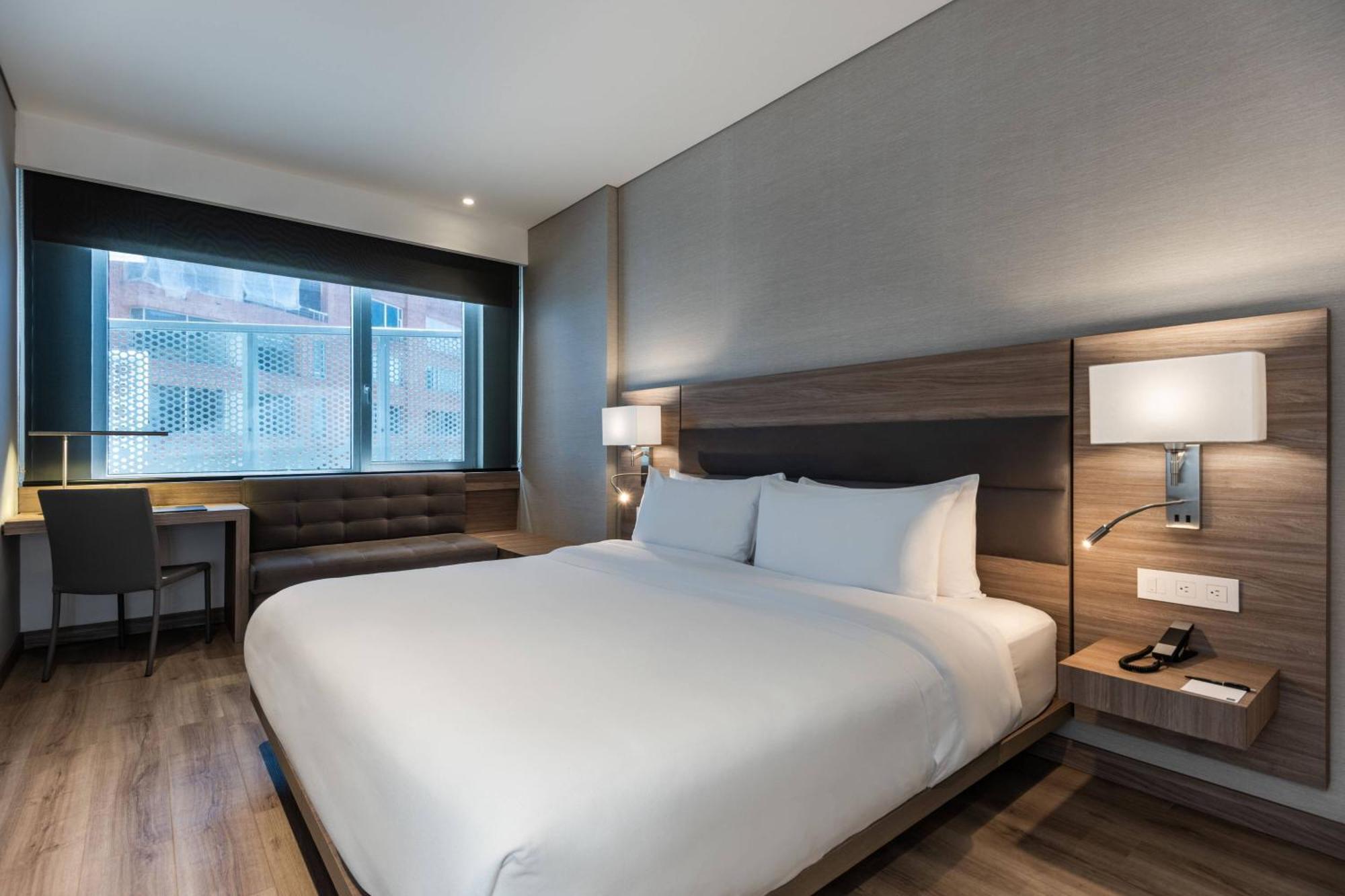 Ac Hotel By Marriott Bogota Zona T Экстерьер фото