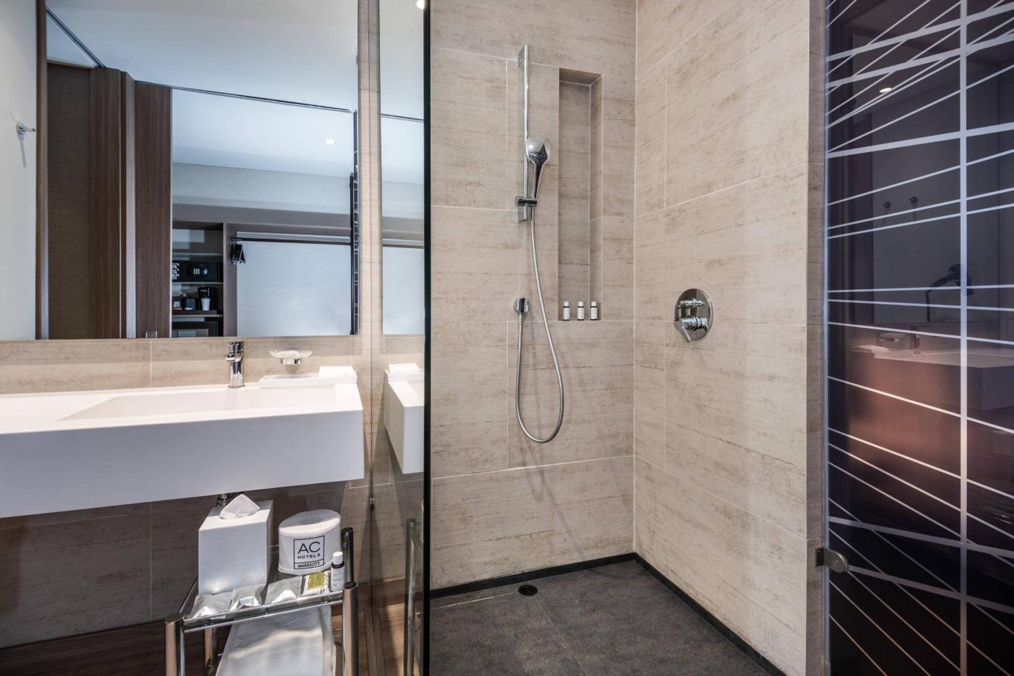 Ac Hotel By Marriott Bogota Zona T Экстерьер фото