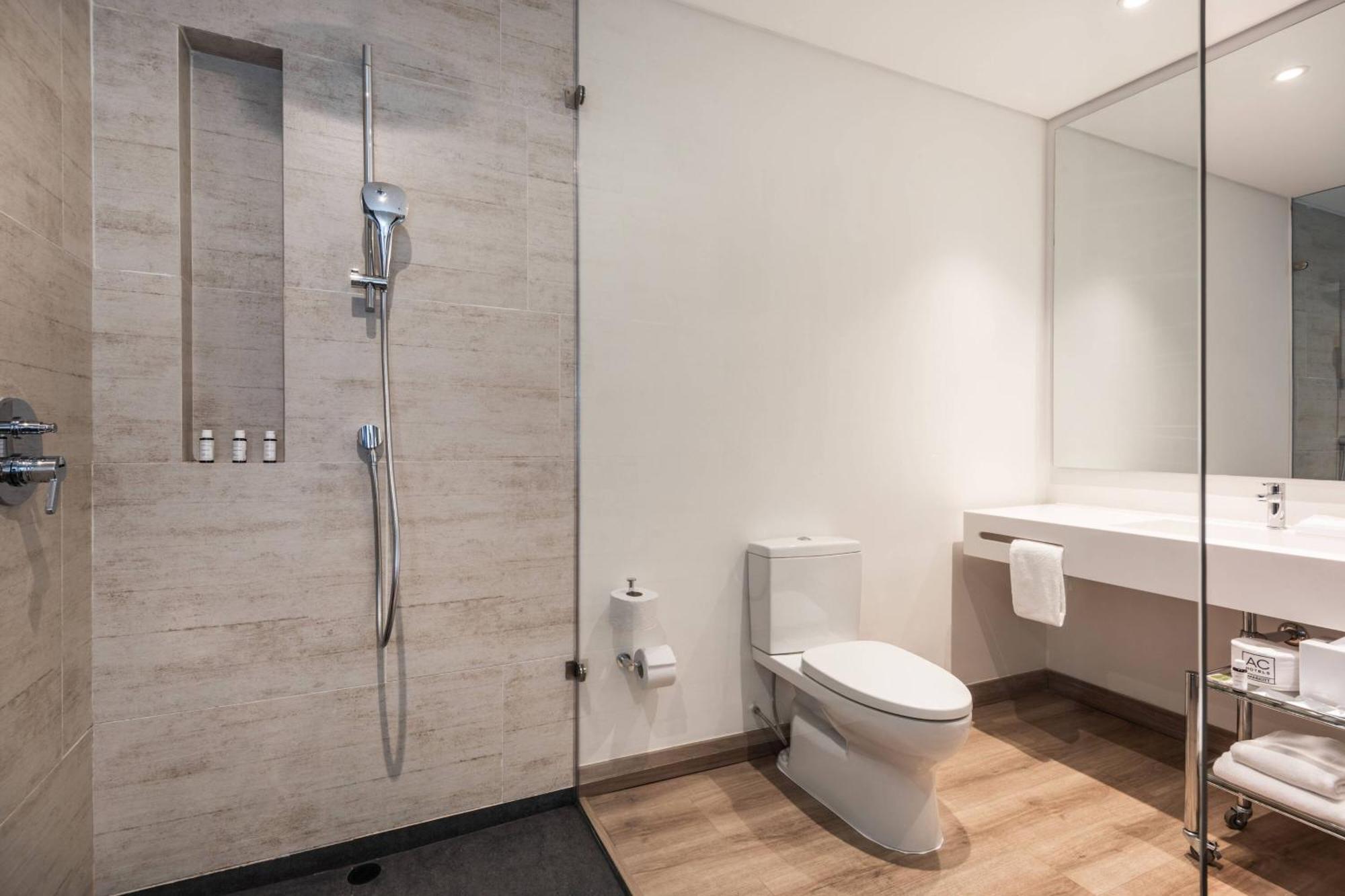 Ac Hotel By Marriott Bogota Zona T Экстерьер фото